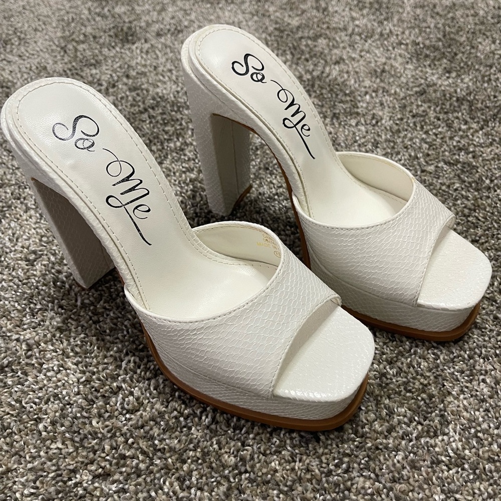 So Me Women's White Platform Heels
